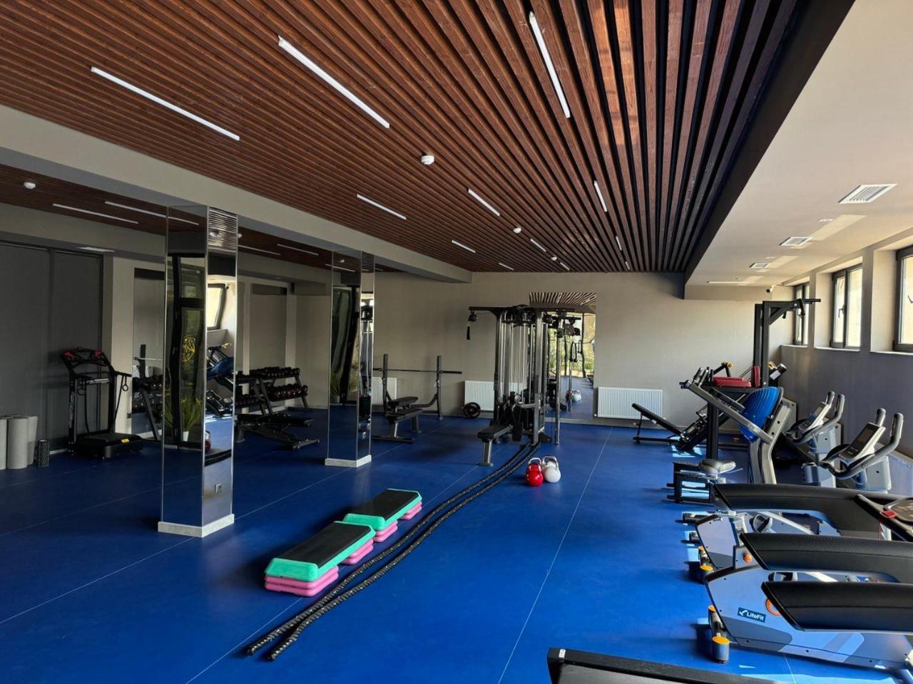 Ziyorat Luxury Hotel Fergana Esterno foto