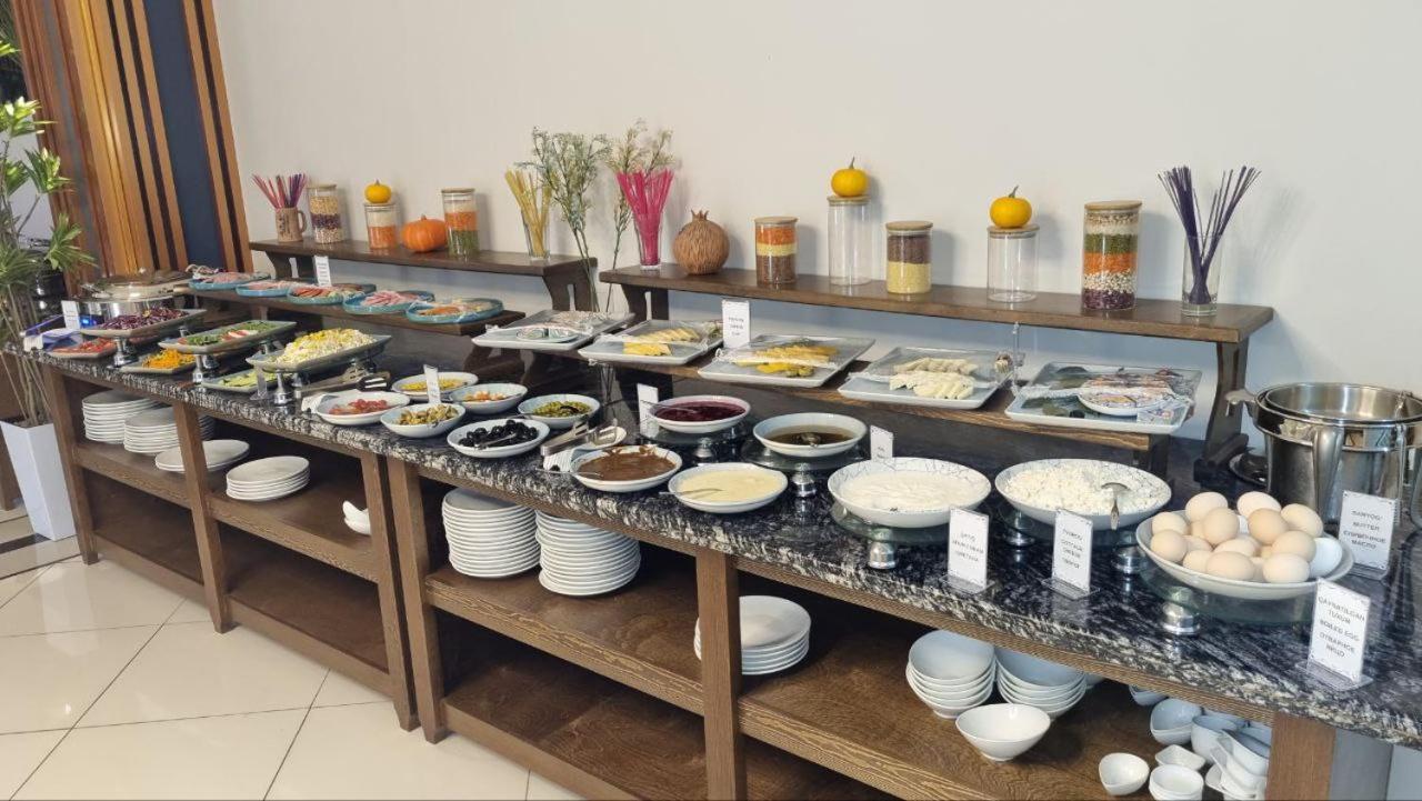 Ziyorat Luxury Hotel Fergana Esterno foto