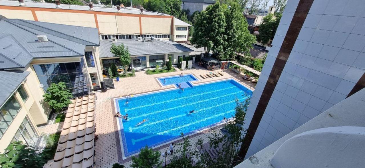 Ziyorat Luxury Hotel Fergana Esterno foto